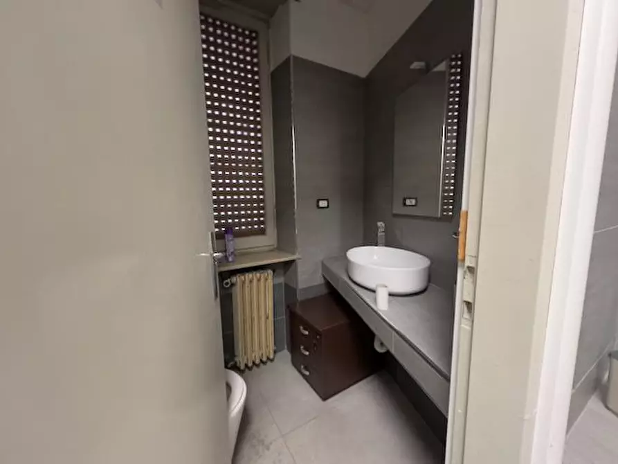 Immagine 3 di Ufficio in vendita  269 a Torino