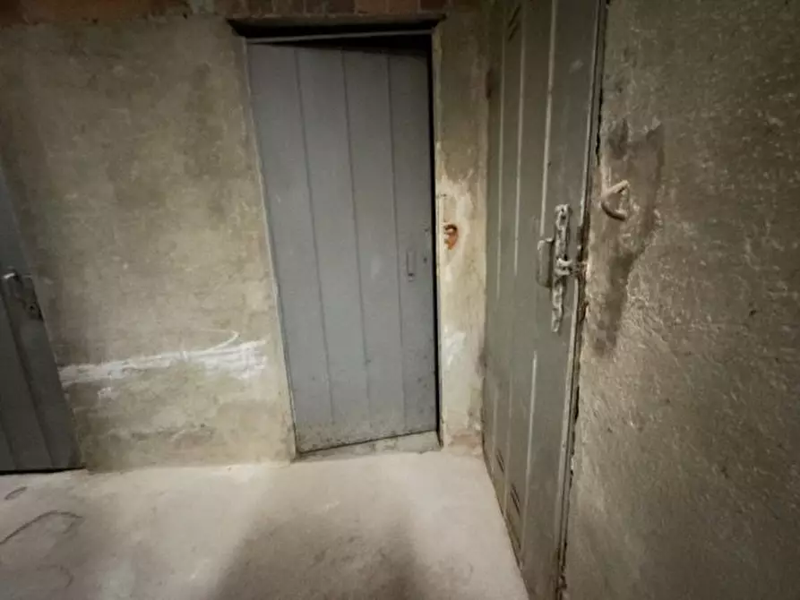 Immagine 8 di Ufficio in vendita  269 a Torino