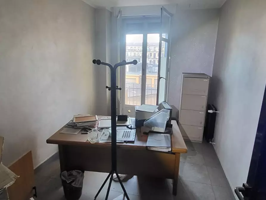 Immagine 9 di Ufficio in vendita  18 a Torino