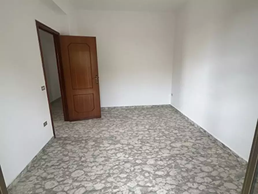 Immagine 2 di Casa indipendente in vendita  a Bova Marina