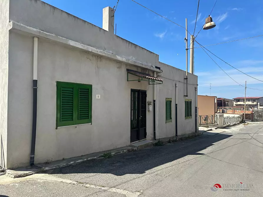 Immagine 1 di Casa indipendente in vendita  a Melito Di Porto Salvo