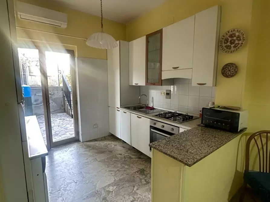 Immagine 5 di Casa indipendente in vendita  a San Lorenzo