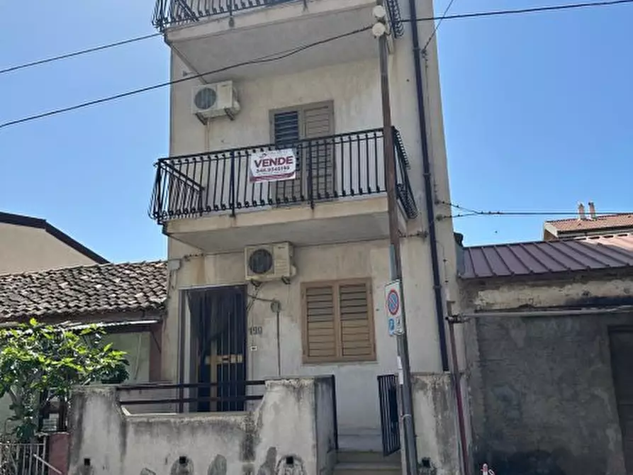 Immagine 1 di Casa indipendente in vendita  190 a San Lorenzo