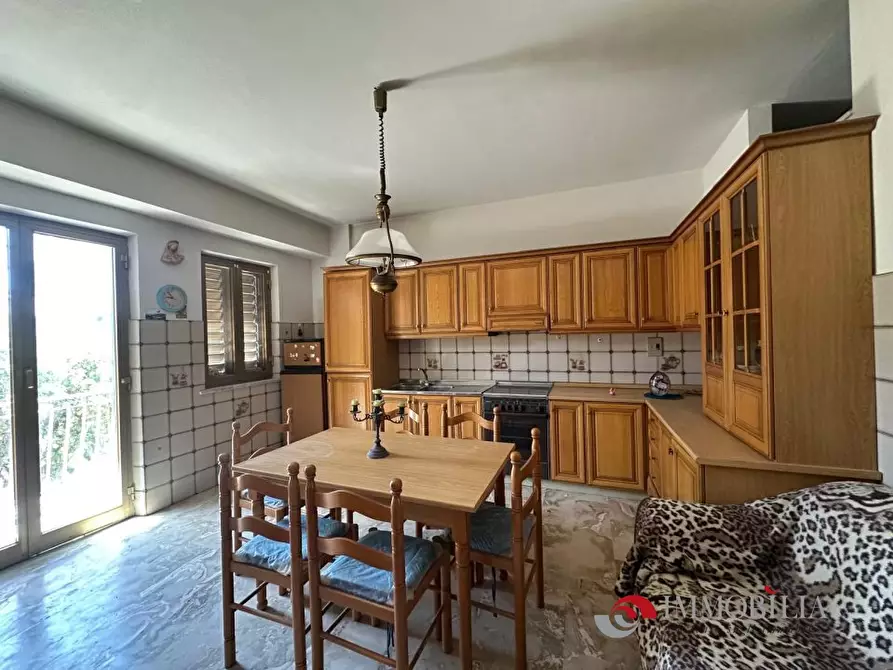 Immagine 3 di Casa indipendente in vendita  190 a San Lorenzo