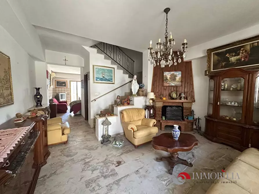 Immagine 7 di Casa indipendente in vendita  190 a San Lorenzo
