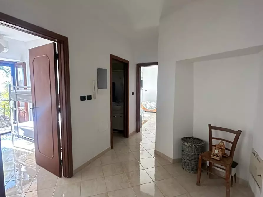 Immagine 10 di Casa indipendente in vendita  a San Lorenzo