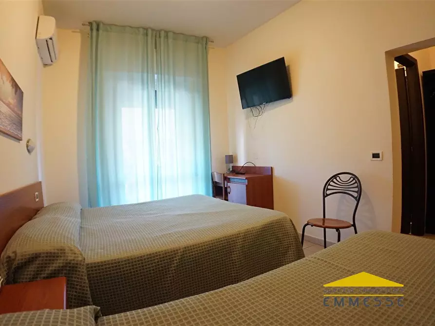 Immagine 5 di Albergo/B&B/Residence in vendita  a Massa