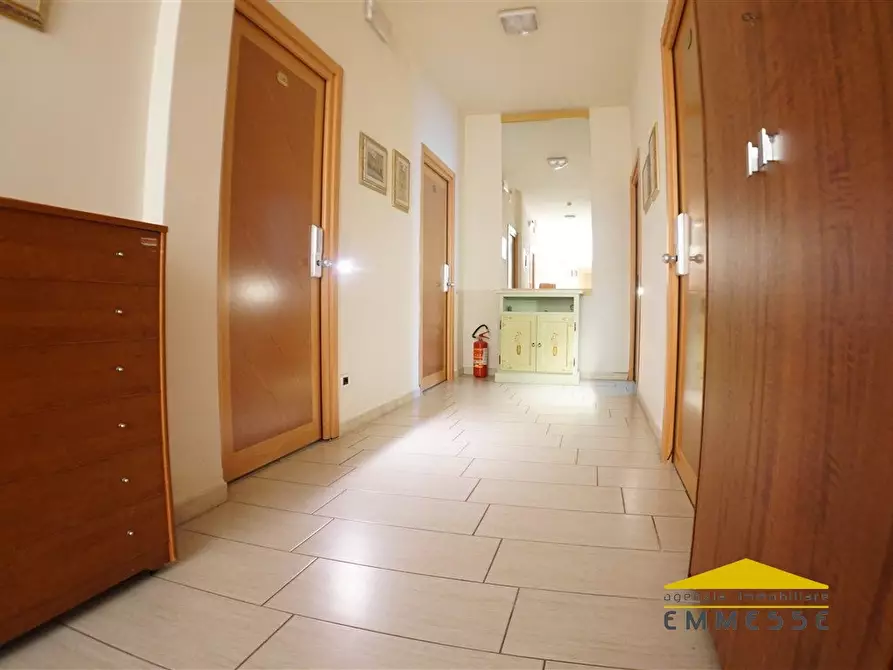 Immagine 7 di Albergo/B&B/Residence in vendita  a Massa