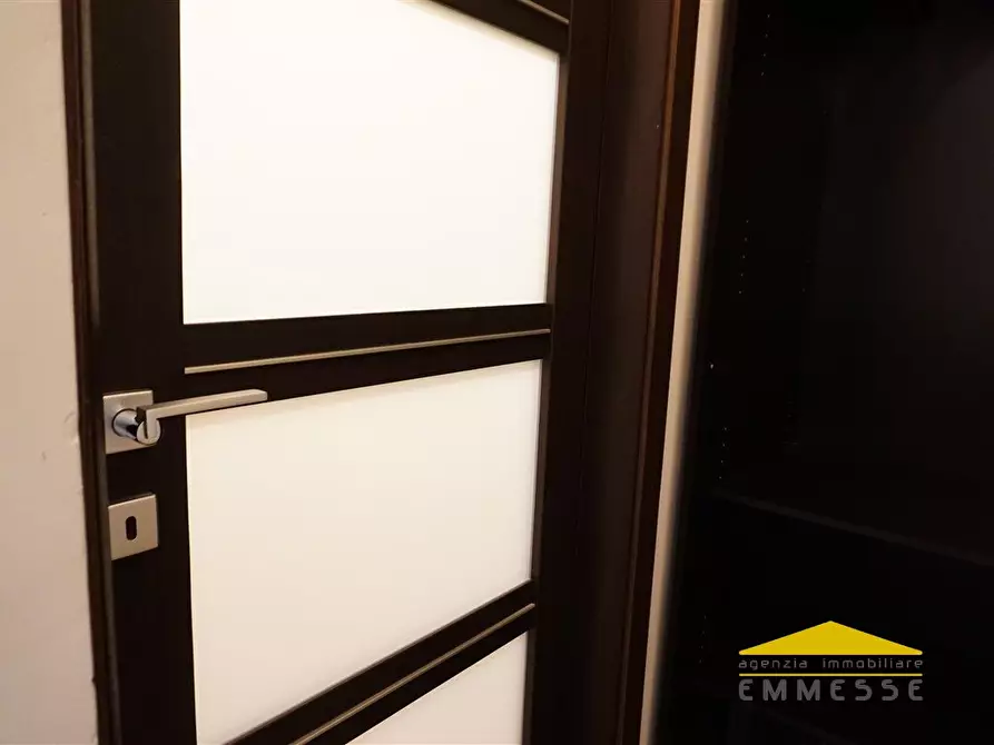 Immagine 8 di Albergo/B&B/Residence in vendita  a Massa