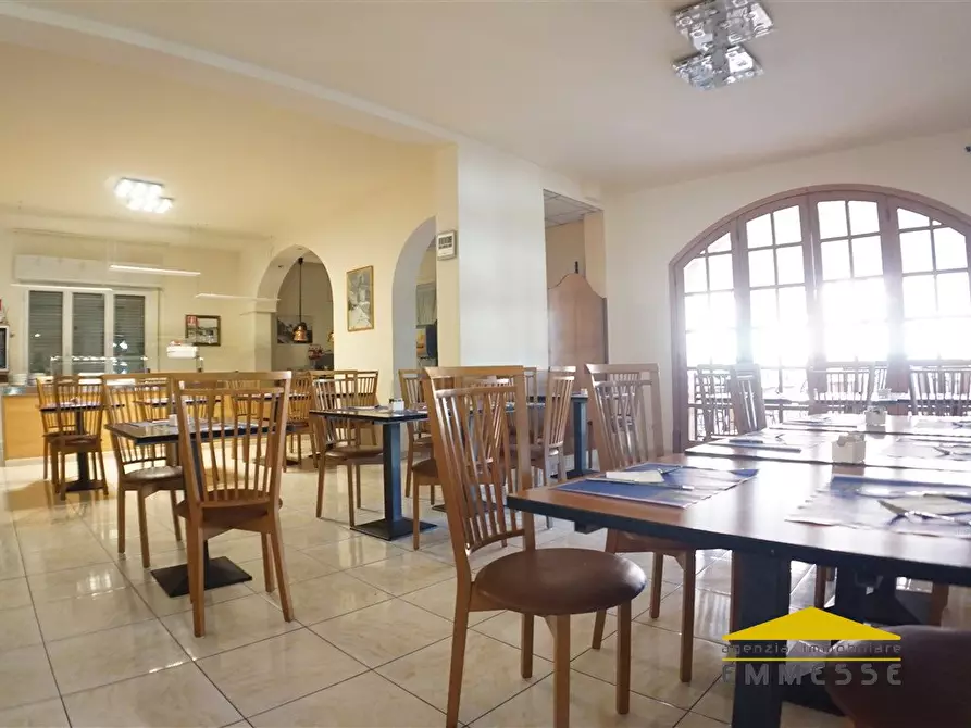 Immagine 3 di Albergo/B&B/Residence in vendita  a Massa