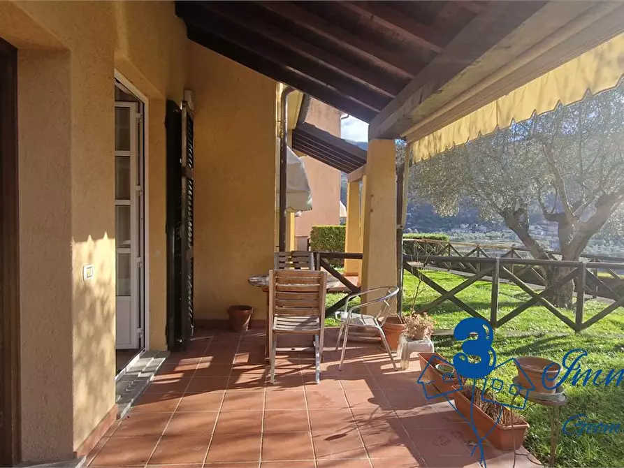 Immagine 2 di Villetta a schiera in vendita  a Garlenda