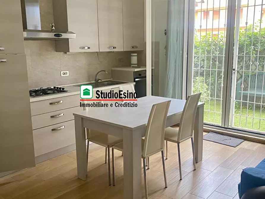 Immagine 9 di Appartamento in vendita  a San Benedetto Del Tronto