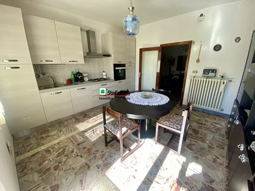 Immagine 5 di Appartamento in vendita  10 a San Benedetto Del Tronto