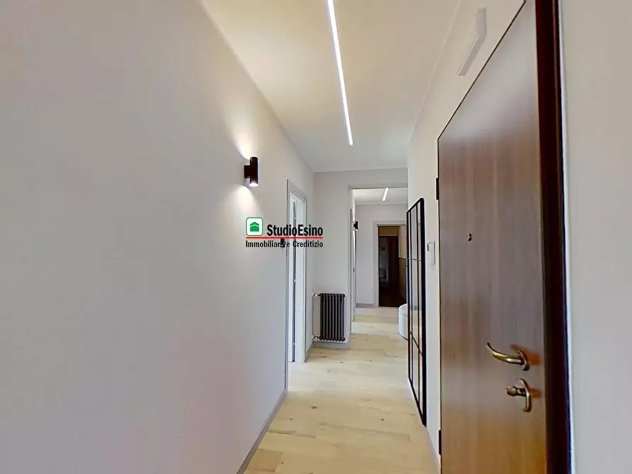 Immagine 7 di Appartamento in vendita  175 a San Benedetto Del Tronto