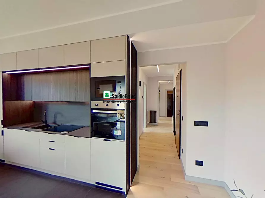 Immagine 6 di Appartamento in vendita  175 a San Benedetto Del Tronto