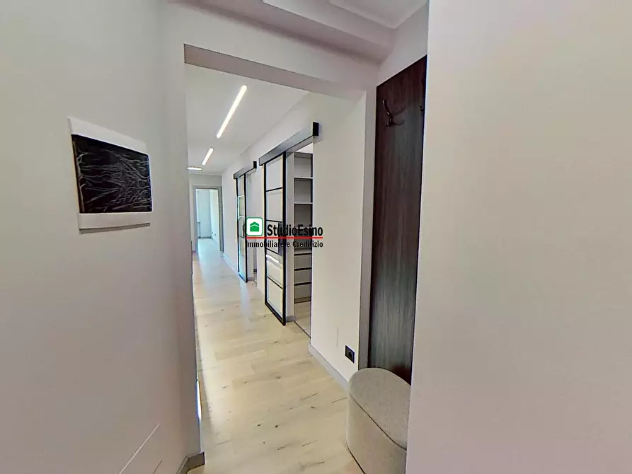 Immagine 8 di Appartamento in vendita  175 a San Benedetto Del Tronto