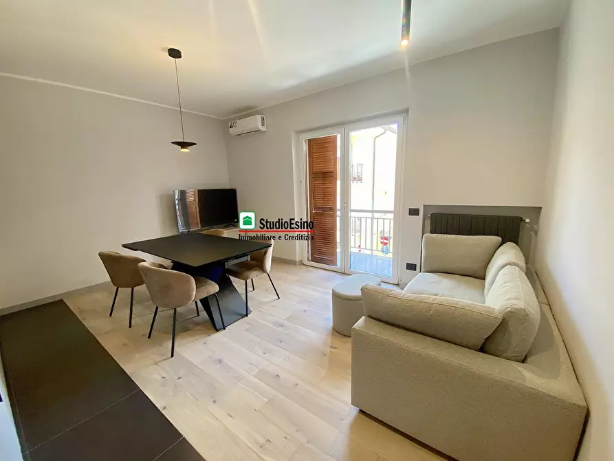 Immagine 3 di Appartamento in vendita  175 a San Benedetto Del Tronto