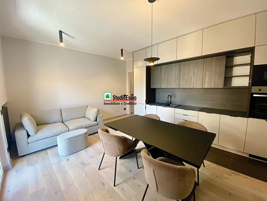 Immagine 5 di Appartamento in vendita  175 a San Benedetto Del Tronto