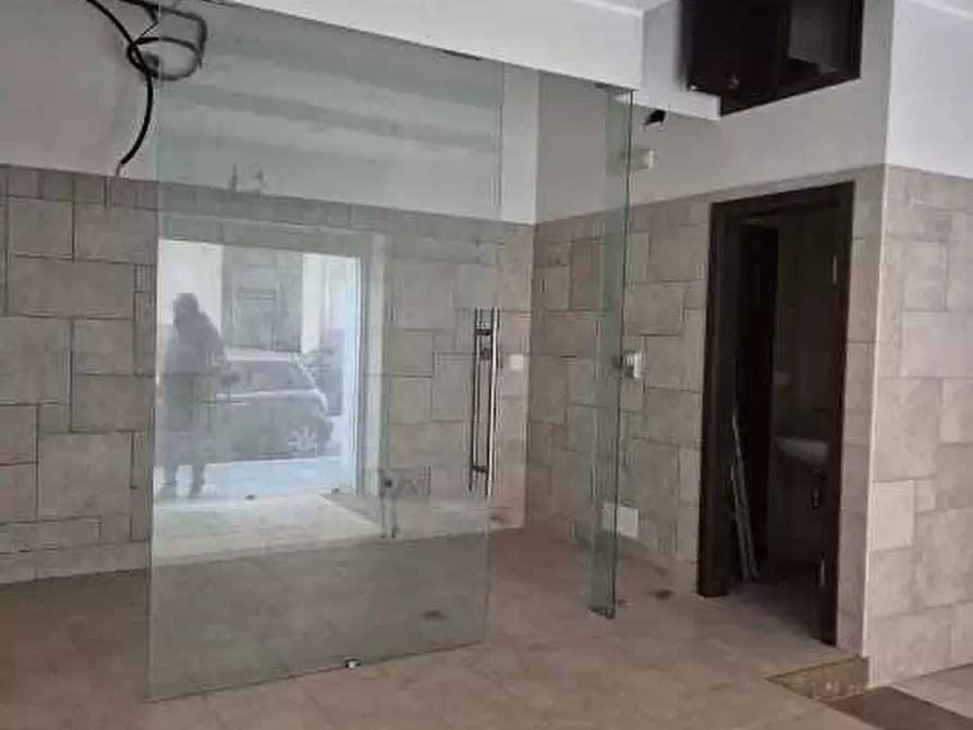 Immagine 4 di Appartamento in vendita  a Bari