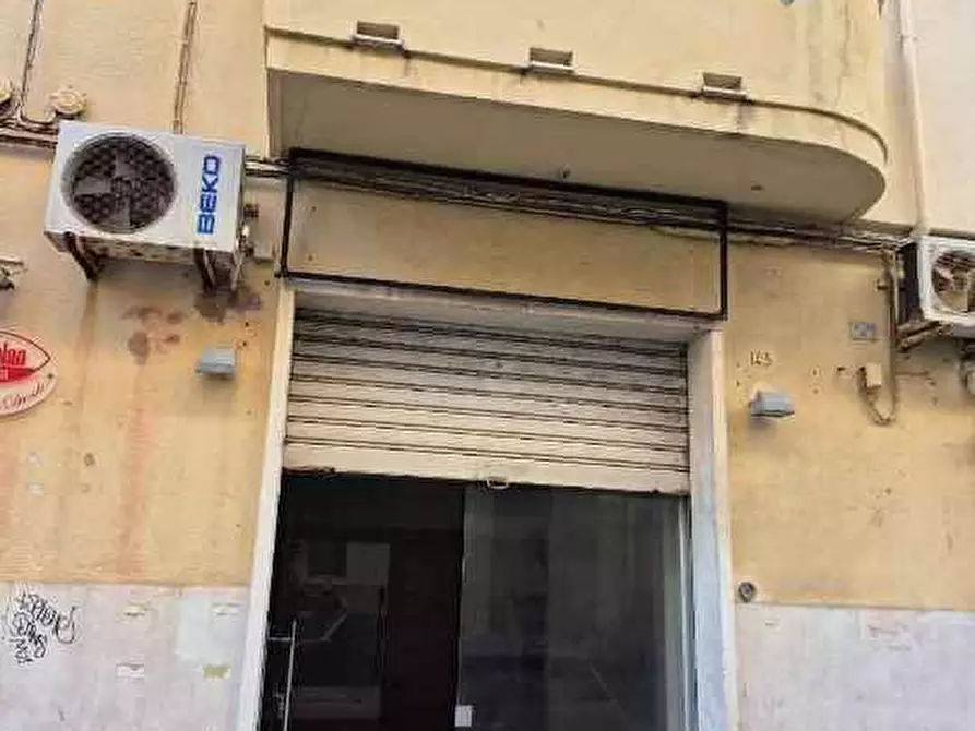 Immagine 2 di Appartamento in vendita  a Bari