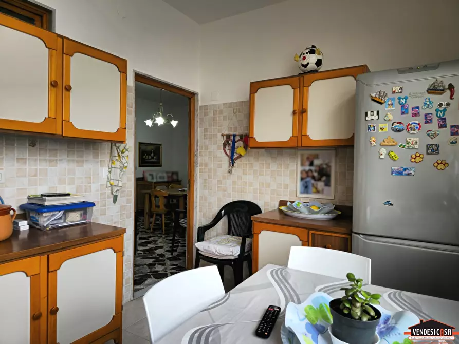 Immagine 9 di Appartamento in vendita  a Adelfia