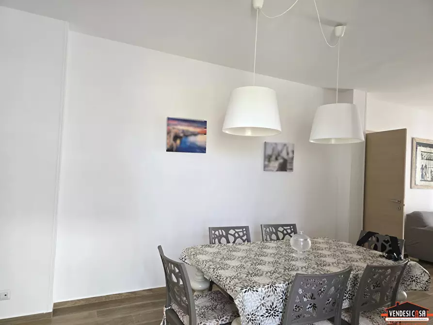 Immagine 3 di Appartamento in vendita  4 a Adelfia