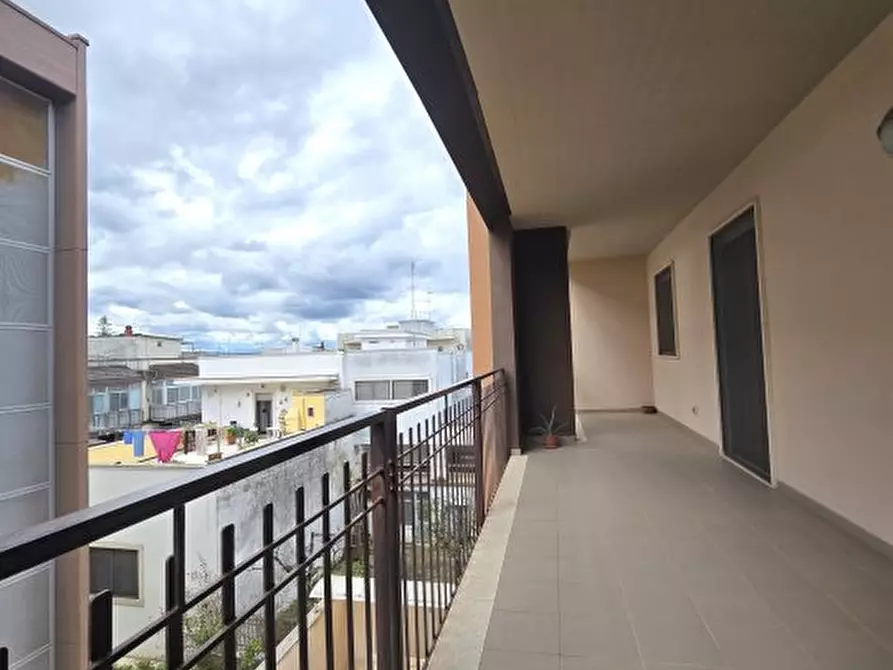 Immagine 9 di Appartamento in vendita  10 a Adelfia