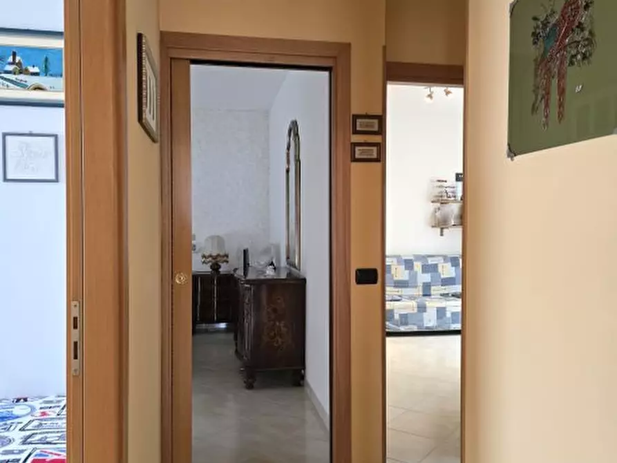 Immagine 10 di Appartamento in vendita  10 a Adelfia