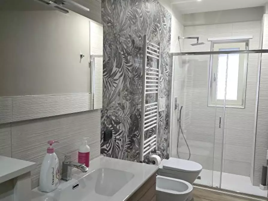 Immagine 10 di Appartamento in vendita  17 a Adelfia