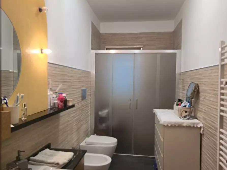 Immagine 9 di Appartamento in vendita  21 a Adelfia