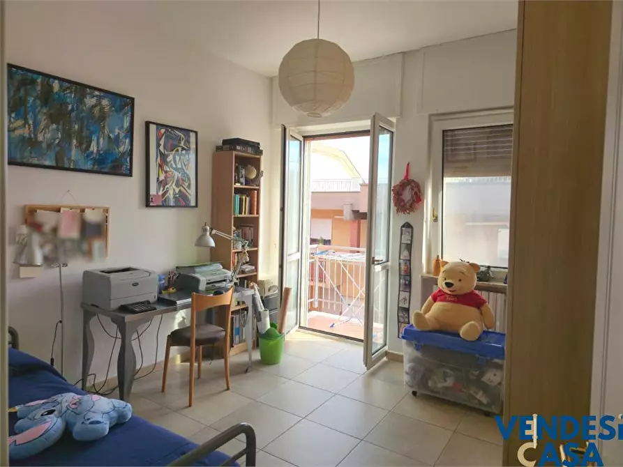 Immagine 10 di Appartamento in vendita  103 a Adelfia