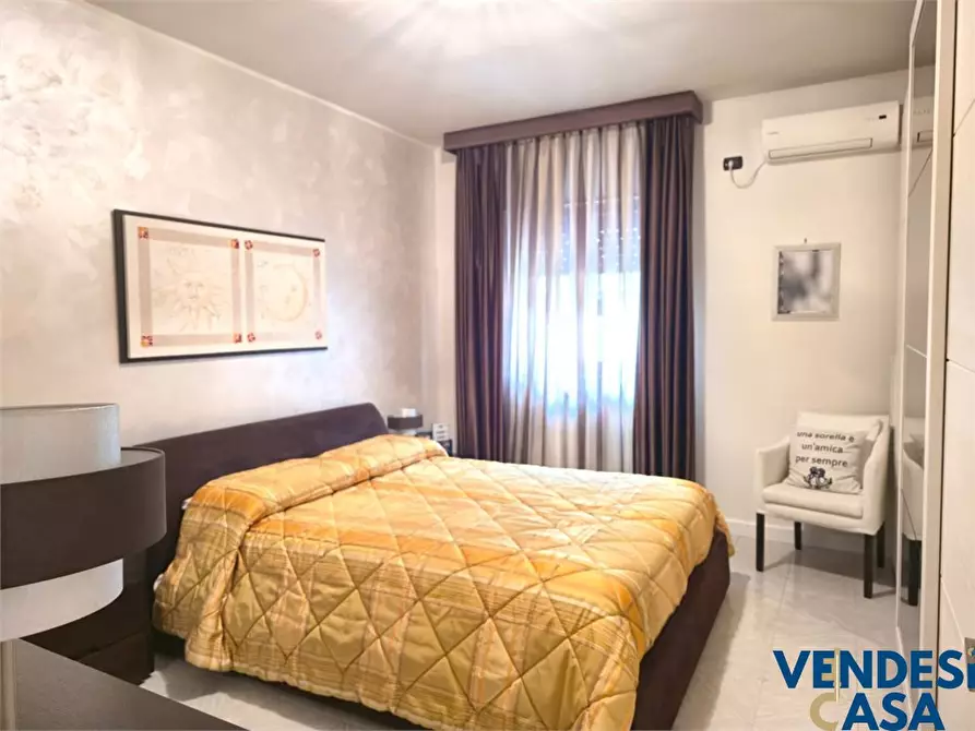 Immagine 7 di Appartamento in vendita  27 a Adelfia