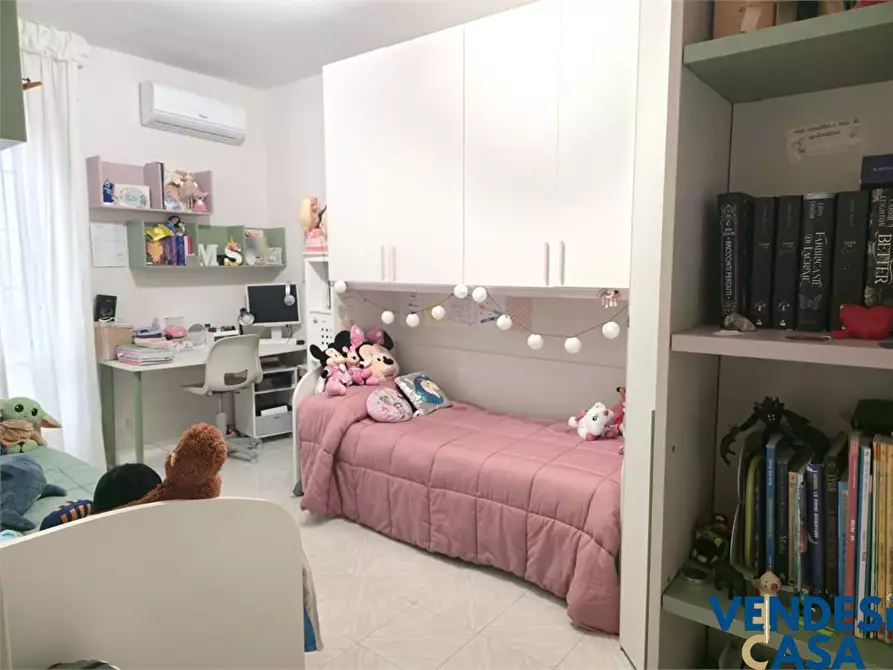 Immagine 9 di Appartamento in vendita  27 a Adelfia