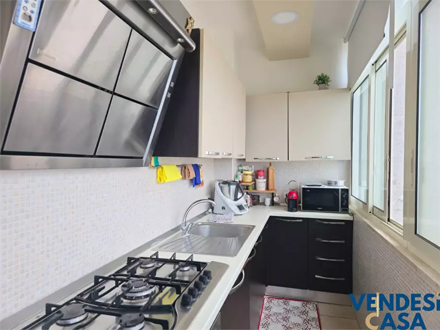 Immagine 8 di Appartamento in vendita  4 a Adelfia