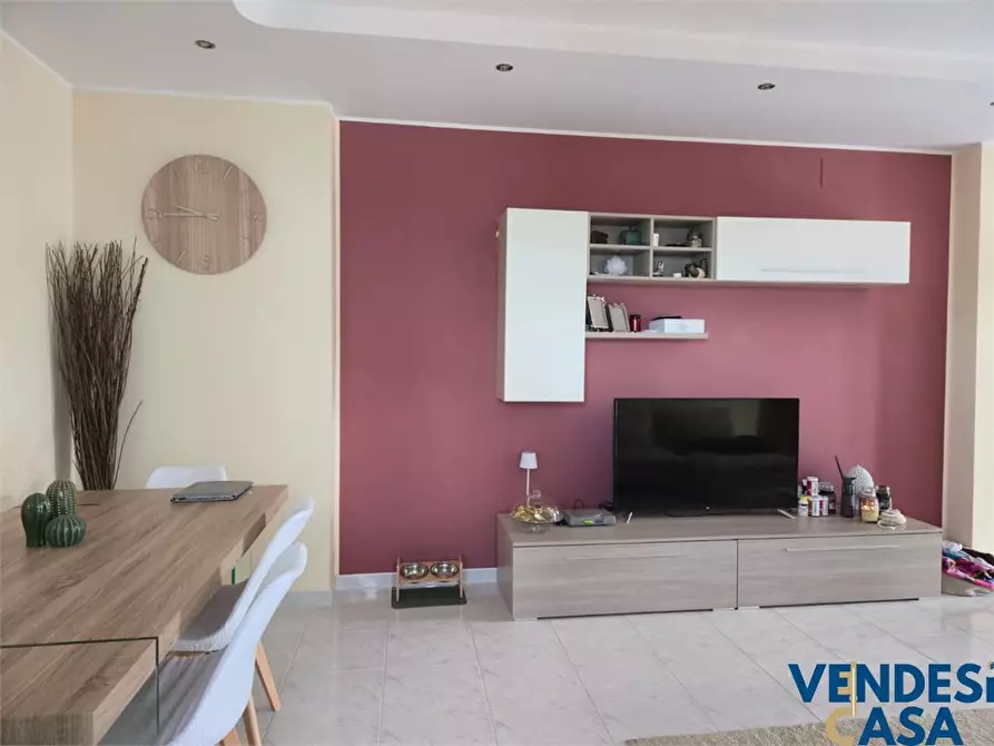 Immagine 3 di Appartamento in vendita  4 a Adelfia