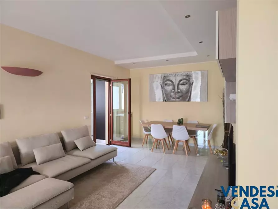 Immagine 4 di Appartamento in vendita  4 a Adelfia