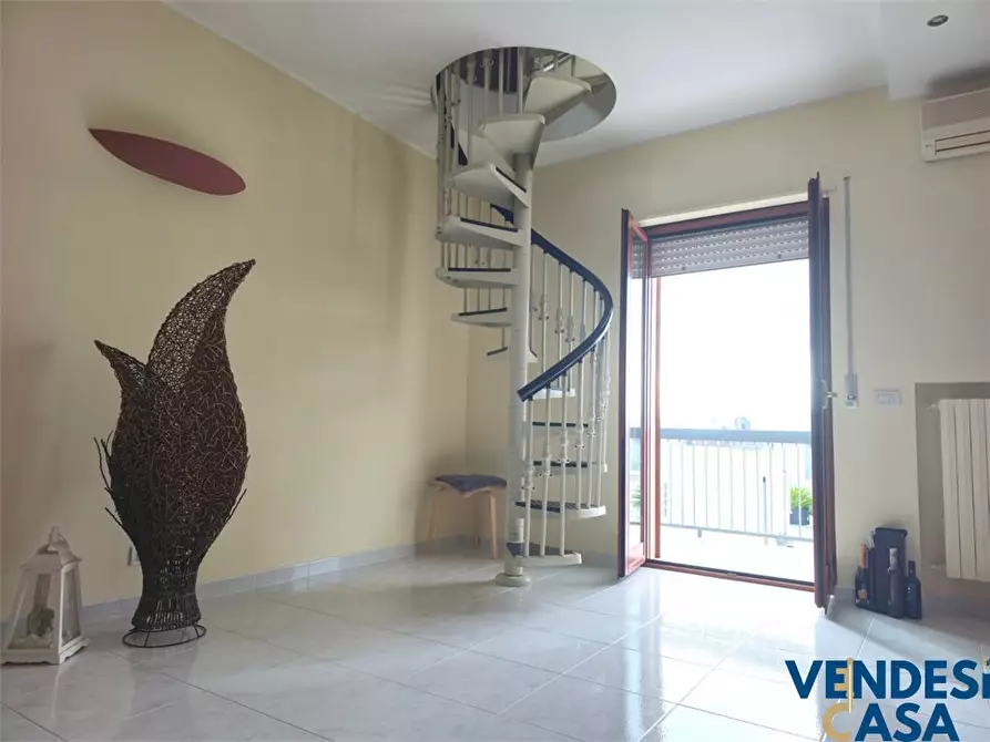 Immagine 5 di Appartamento in vendita  4 a Adelfia