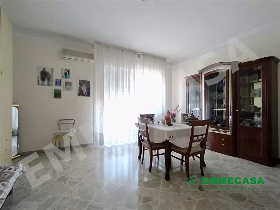 Immagine 1 di Appartamento in vendita  a Valenzano