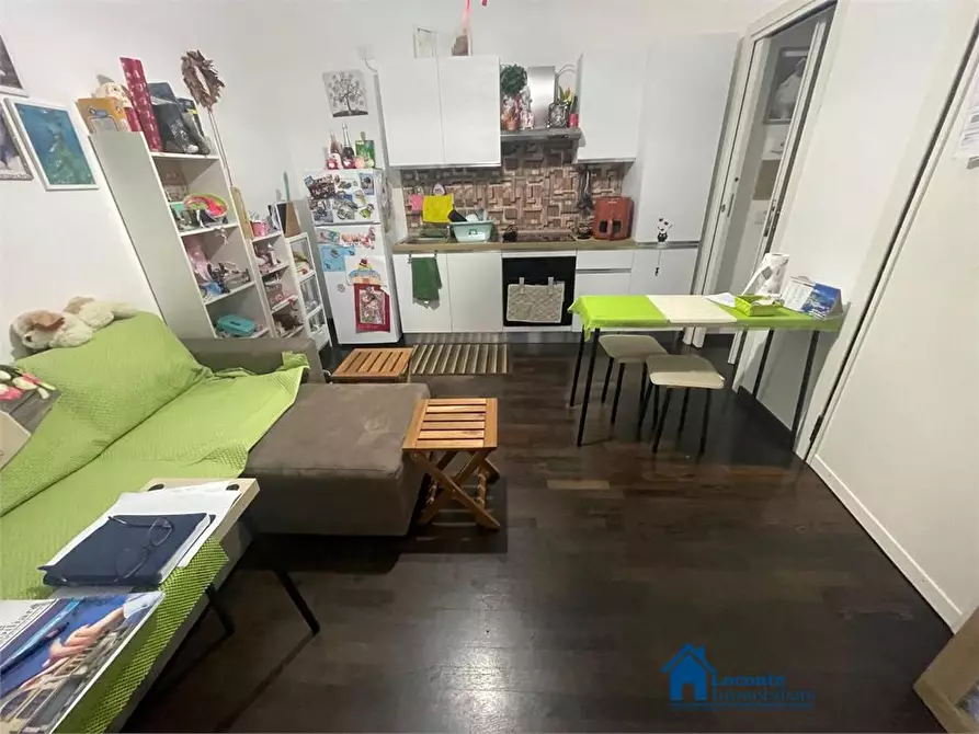 Immagine 2 di Appartamento in vendita  a Casamassima