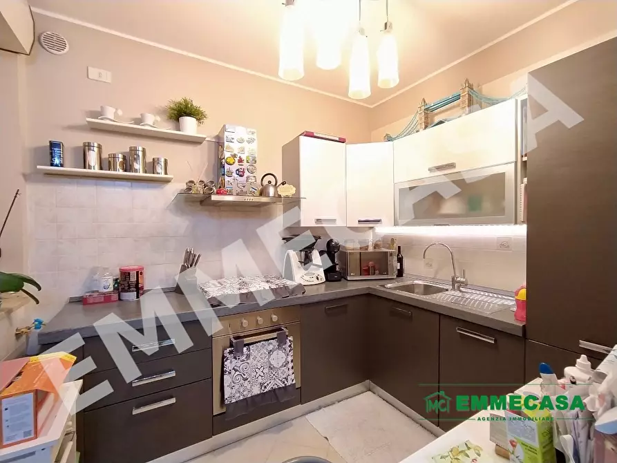 Immagine 6 di Appartamento in vendita  a Valenzano