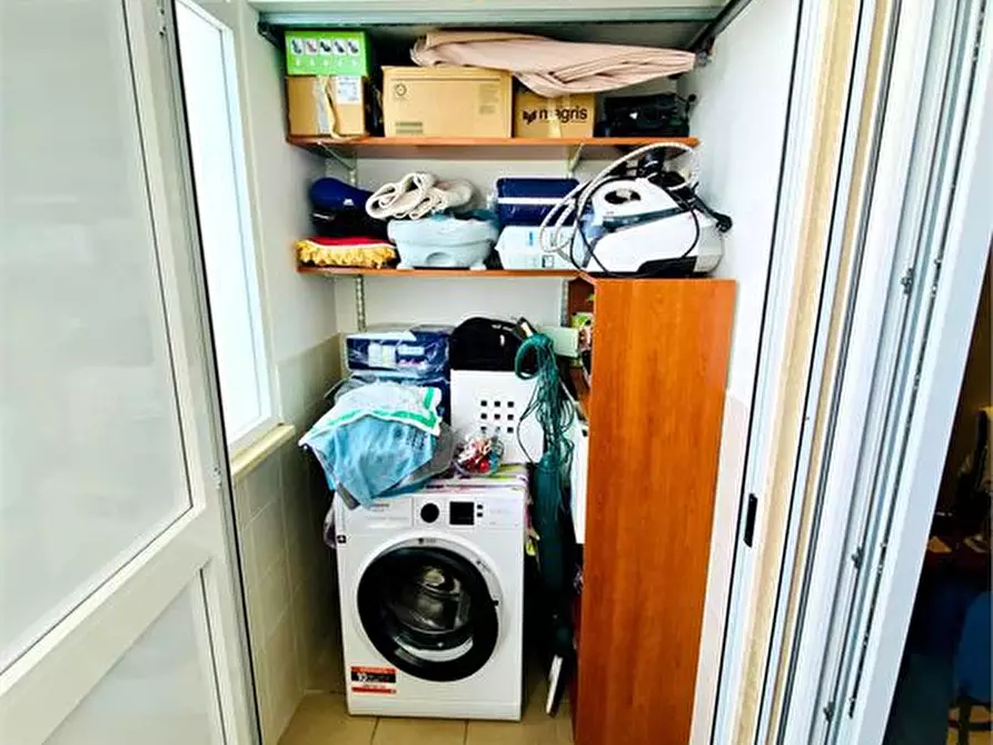 Immagine 10 di Appartamento in vendita  a Capurso