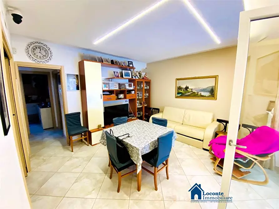 Immagine 2 di Appartamento in vendita  a Capurso