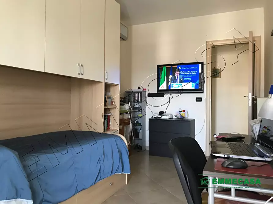 Immagine 8 di Appartamento in vendita  a Valenzano