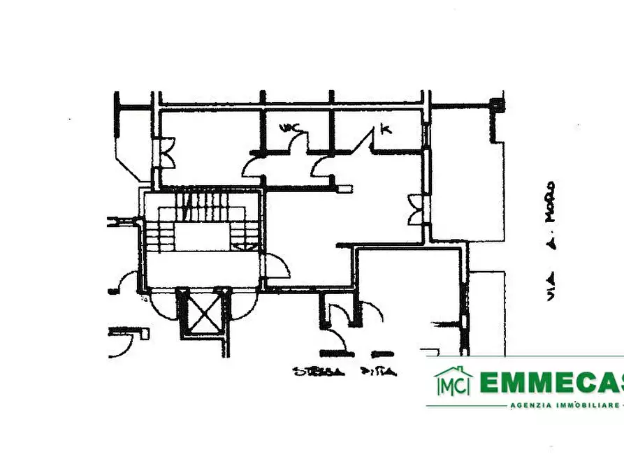 Immagine 10 di Appartamento in vendita  a Valenzano