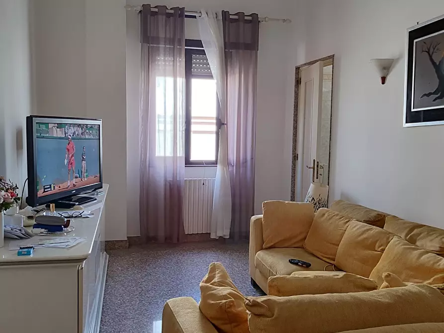 Immagine 1 di Appartamento in vendita  58 a Bari