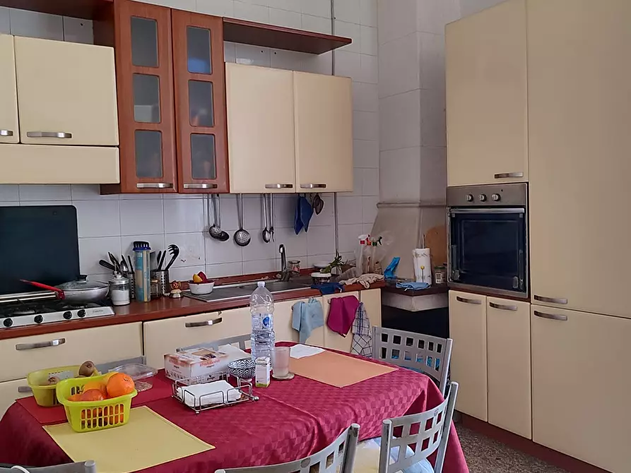 Immagine 4 di Appartamento in vendita  58 a Bari