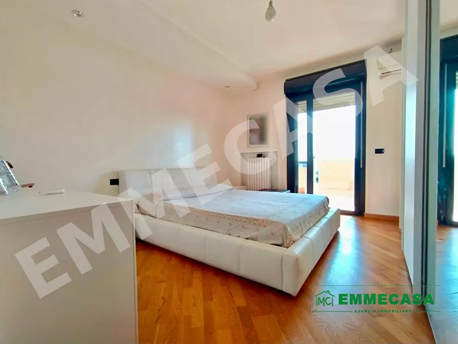 Immagine 7 di Appartamento in vendita  a Valenzano