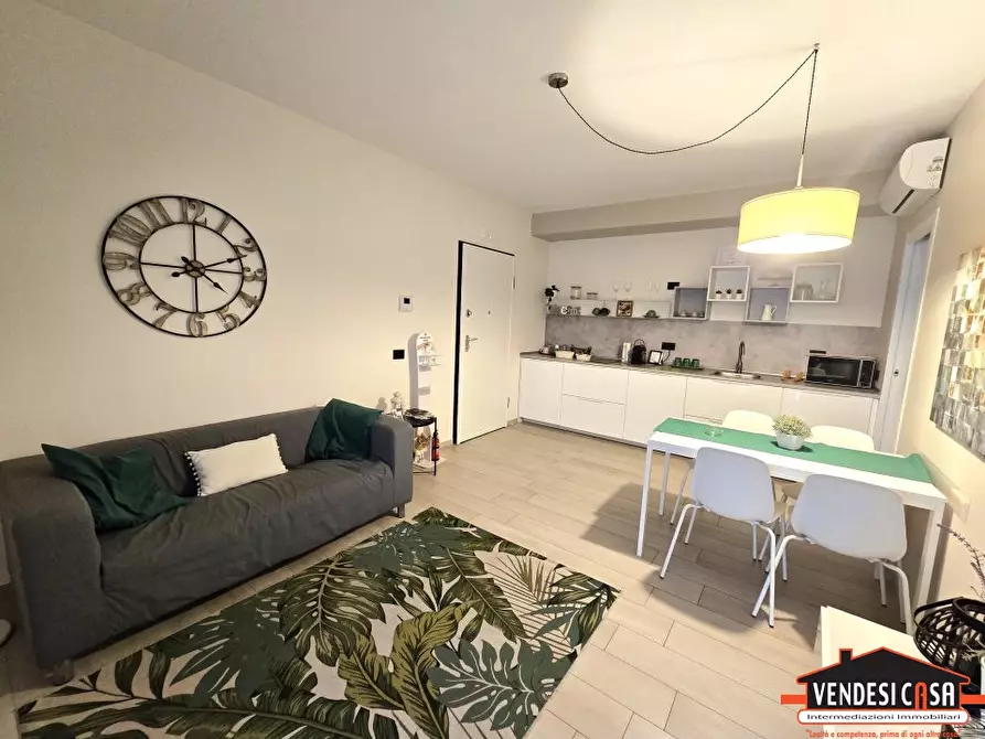 Immagine 2 di Appartamento in vendita  3 a Adelfia