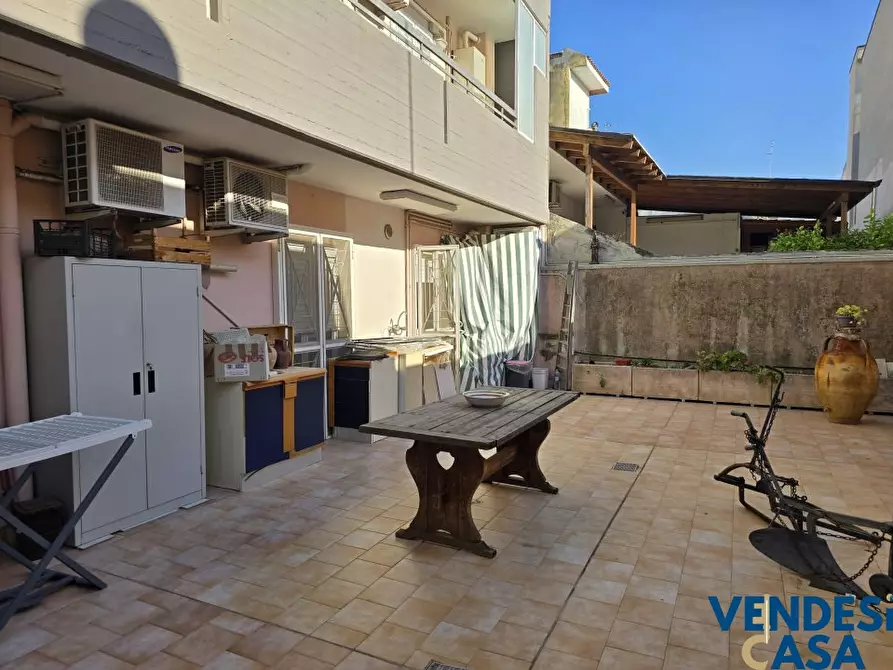 Immagine 10 di Appartamento in vendita  30 a Adelfia