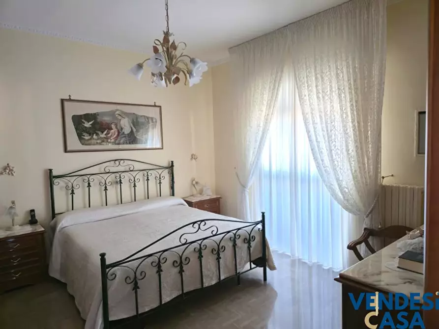 Immagine 9 di Appartamento in vendita  5 a Adelfia